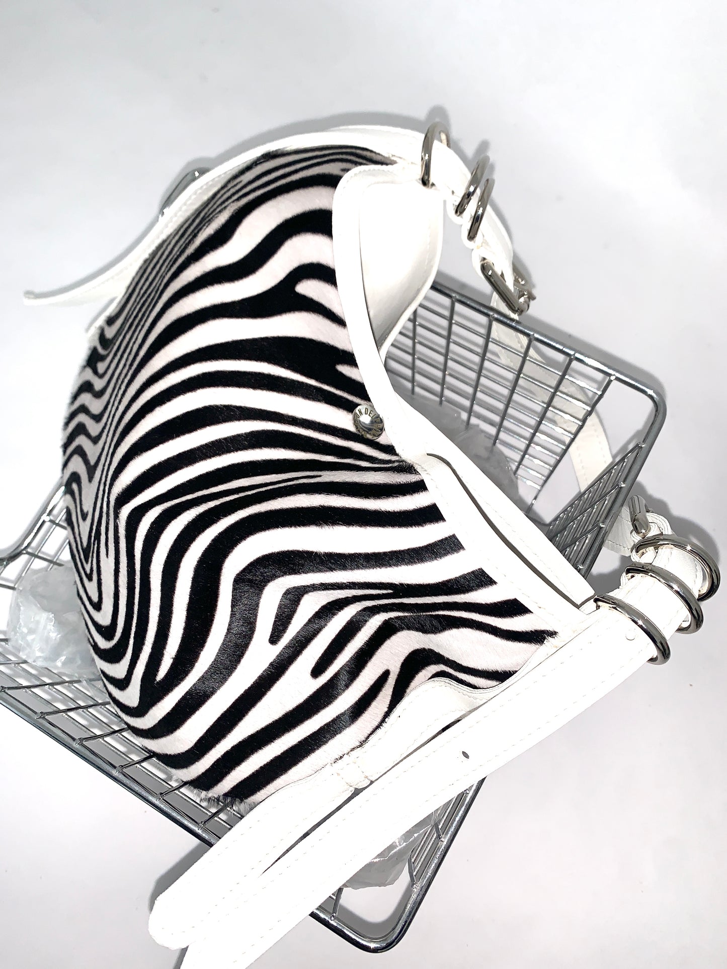 HONEY "Petite" Zebra